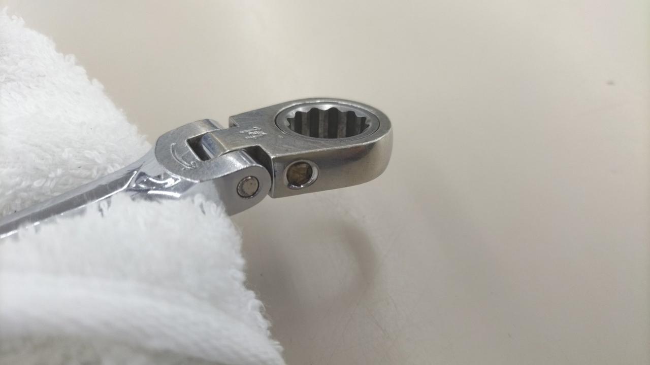 14mm側は角度を保ちます