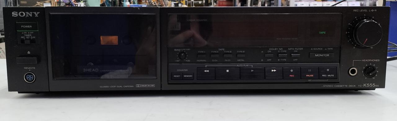 電源入ってますが、液晶映ってないです。