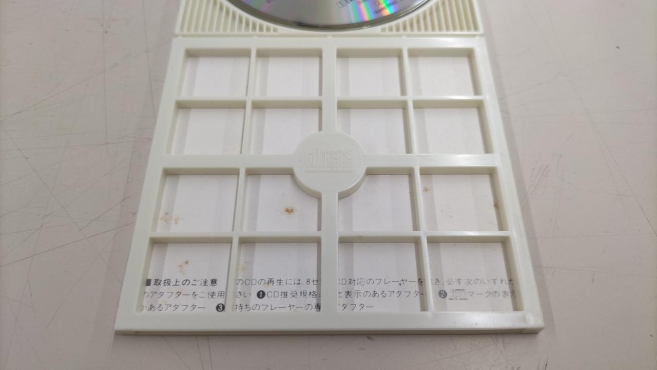 劣化によるヨゴレがあります。