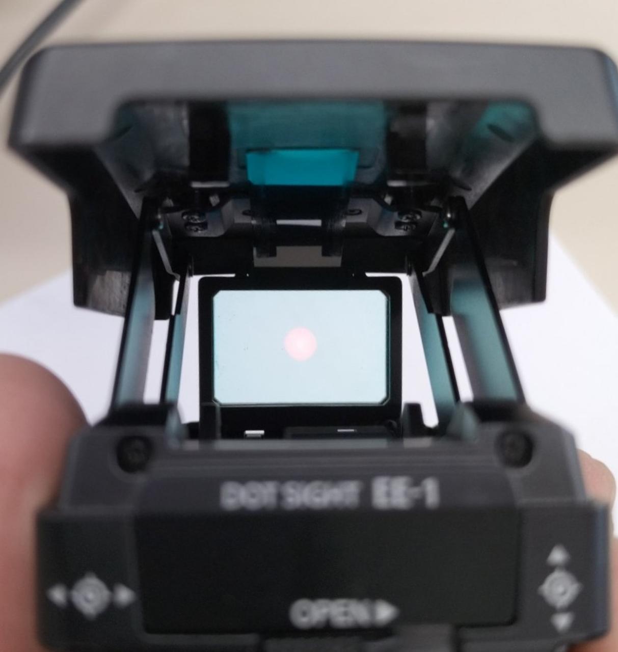 OLYMPUS 型番：EE-1 ドットサイト照準器