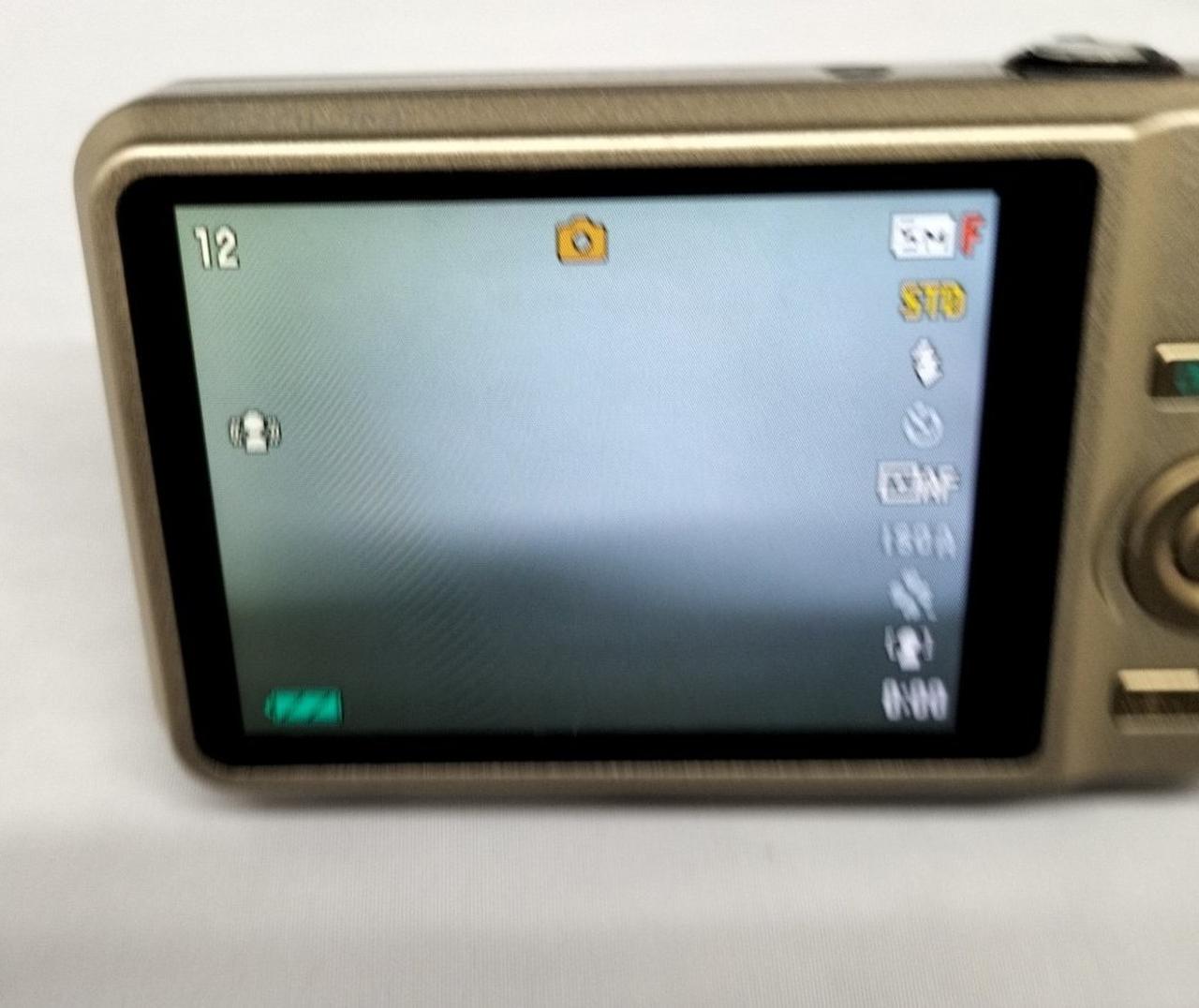 液晶左側黄ばみ