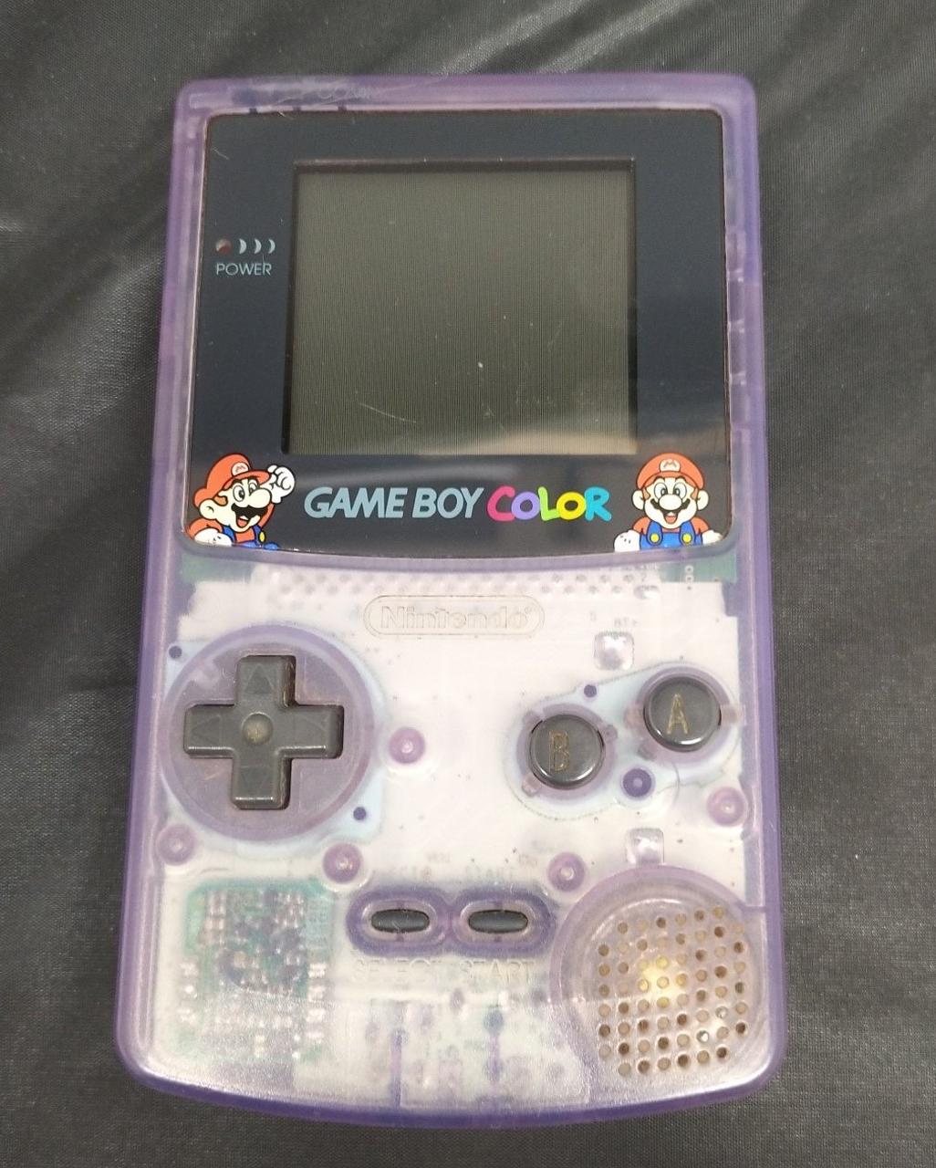 液晶にも細かい傷あります