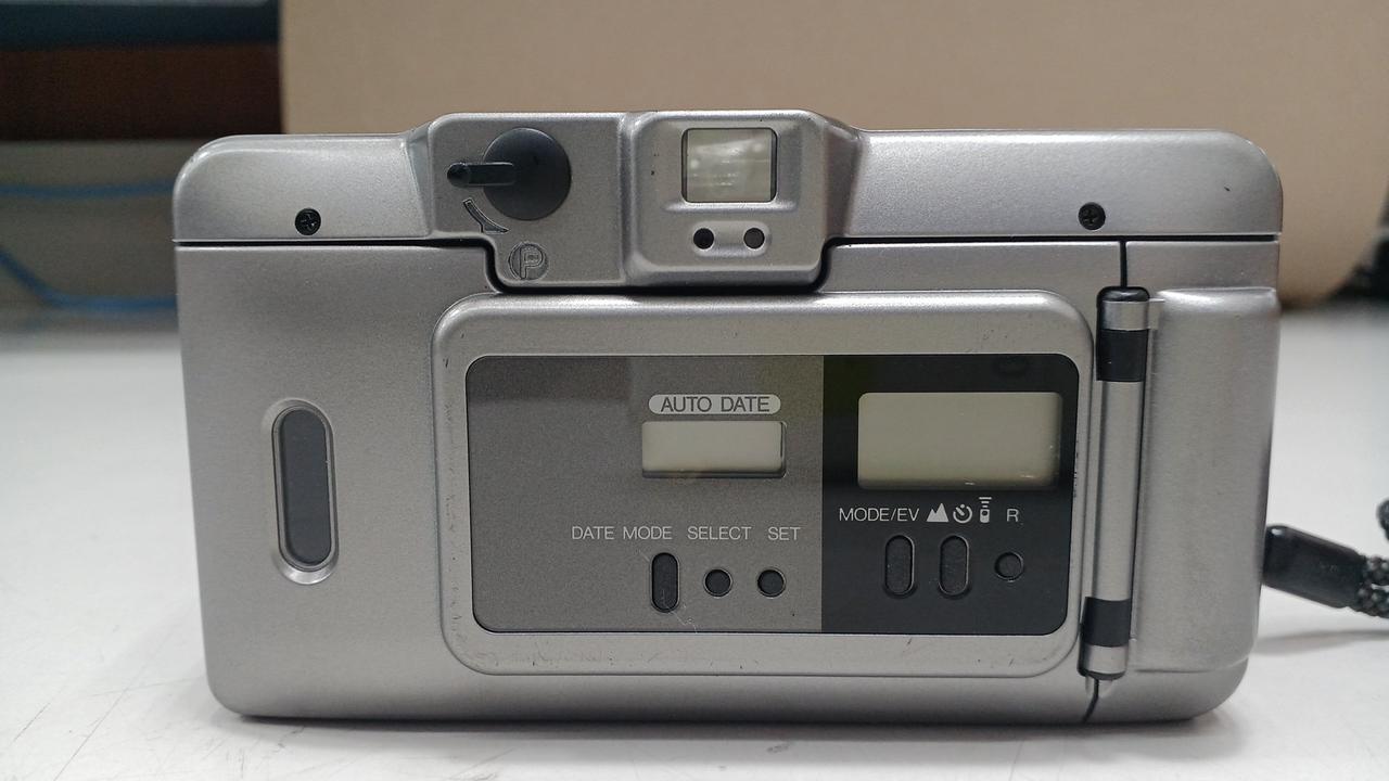 KONICA|コンパクトフィルムカメラ|【ハードオフ公式通販】オフモール