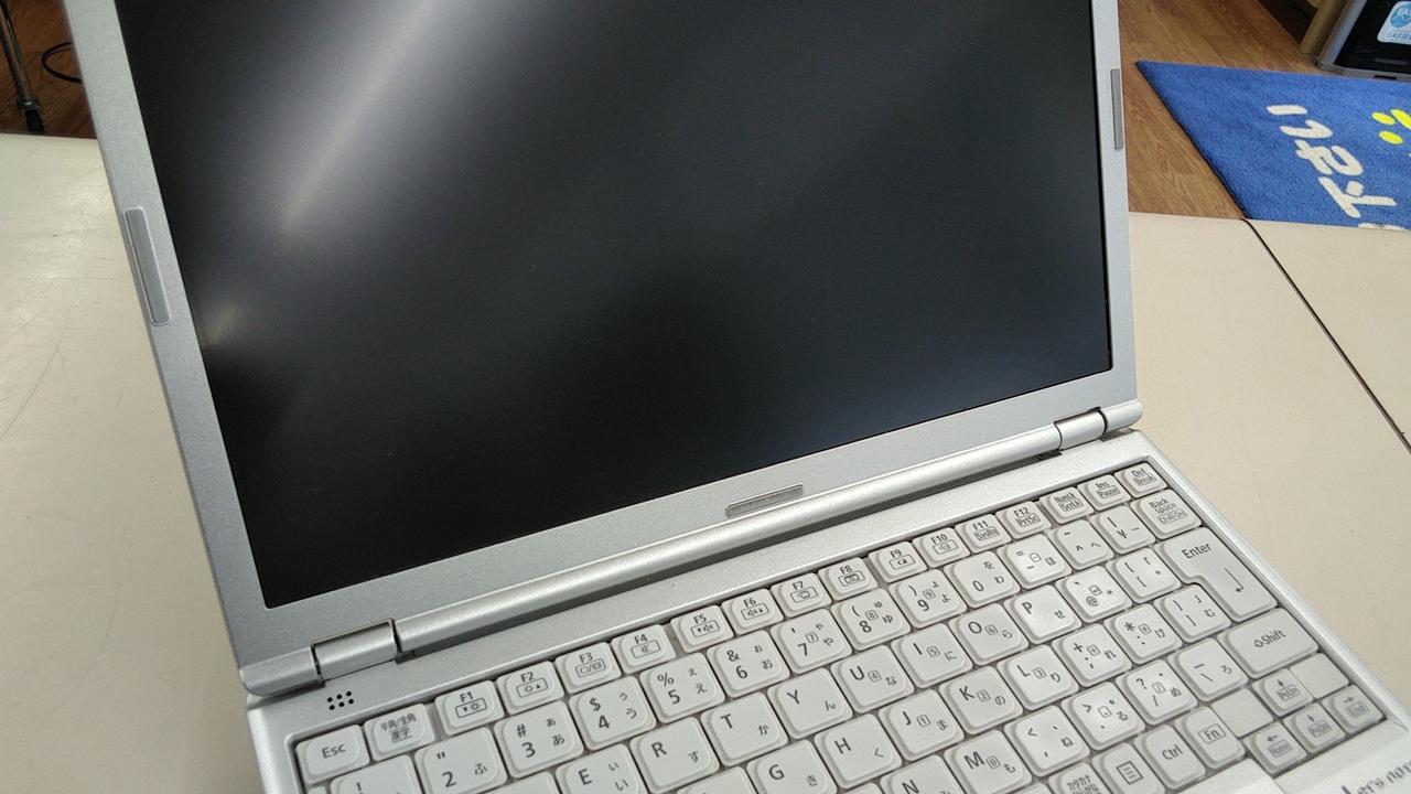 Panasonic Let's note シルバー 本体 モバイルパソコン 「Let's note」 個人店頭/法人向け 夏モデル