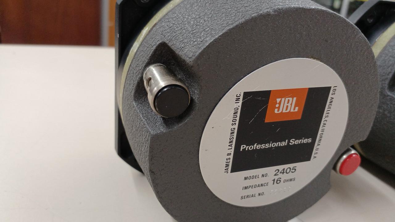 JBL　ジェイビーエル　ホーン型　ツイーターユニット　2405　１６Ωペア　？ JBL - ホーン型 ツイーターペア- 2405 を東京都杉並区で買取させ