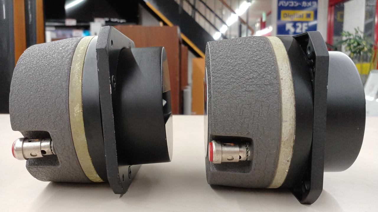 JBL2402H　ツイーター　ペア 　音出し確認済 中古 JBL 2402H JBL2402H ツイーター ペア 音出し確認済 中古 美品