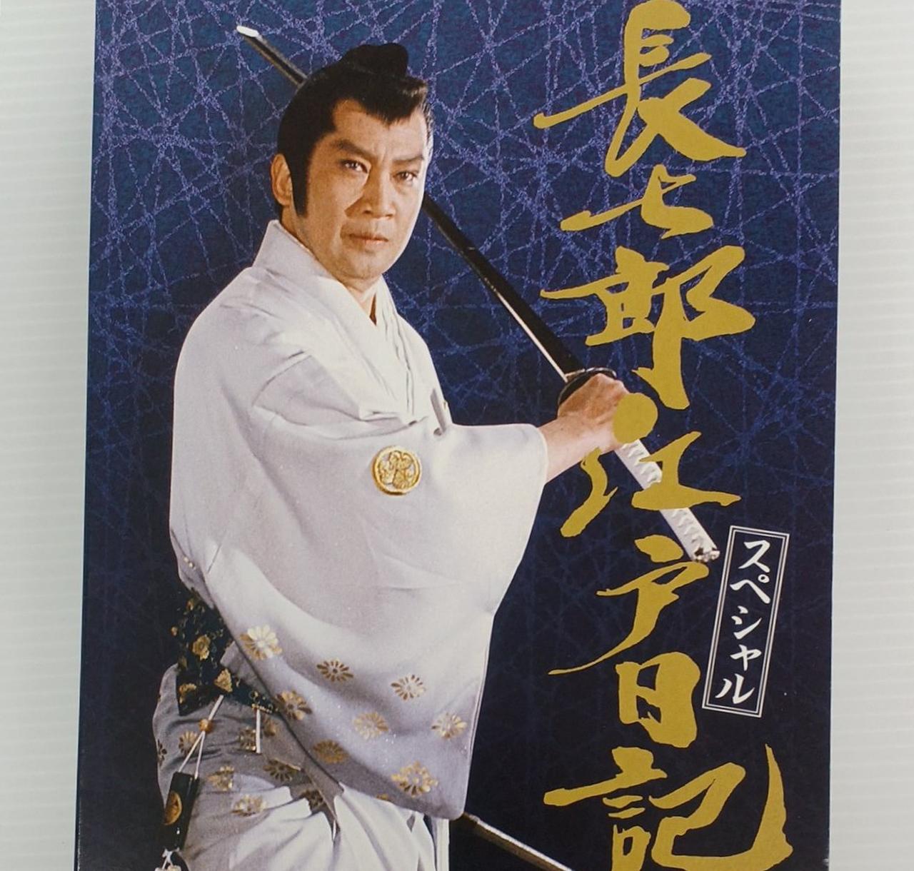 ジャケット状態キレイです。