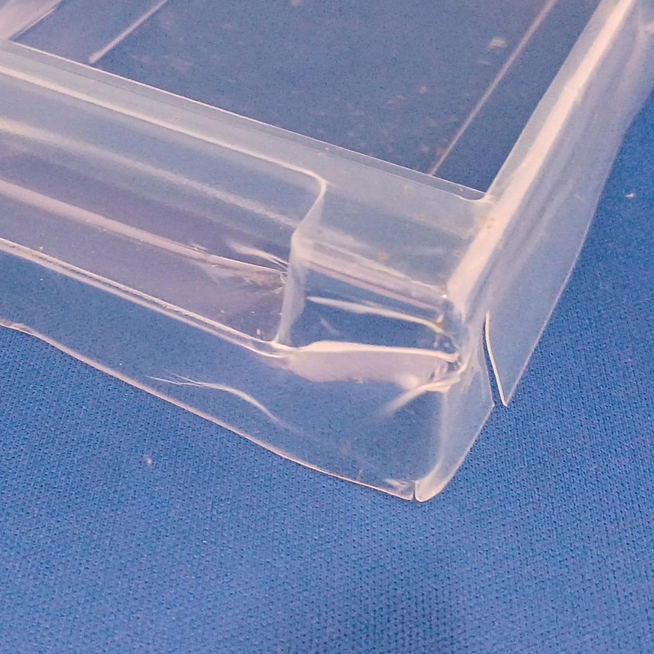 内箱キズ、ダメージあります。