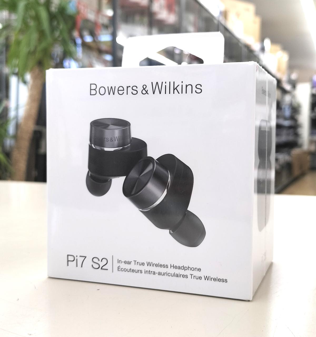 Bowers & Wilkins ワイヤレスイヤホン ネイビー　イヤホンのみ Amazon.co.jp: 【Bowers & Wilkins】 Pi8 (ミッドナイト・ブルー) 完全