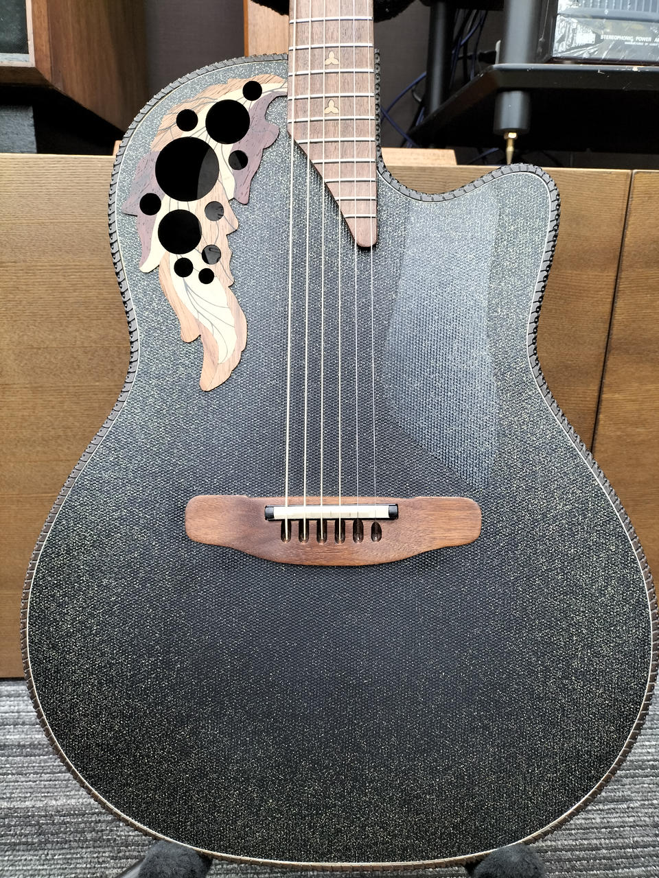 【極上品】Ovation Adamas 1581R オベーション エレアコ オベーション(OVATION)|エレアコ|HARDOFFオフモール（オフモ