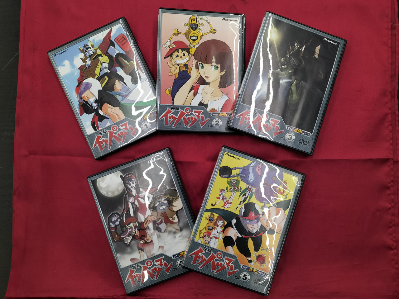 【バレンタインフェアー商品】超希少　OVA 冒険してもいい頃　DVD-BOX HELLSING OVA Ⅵ～Ⅹ Blu-ray BOX(期間限定)(Blu-ray Disc) 中古