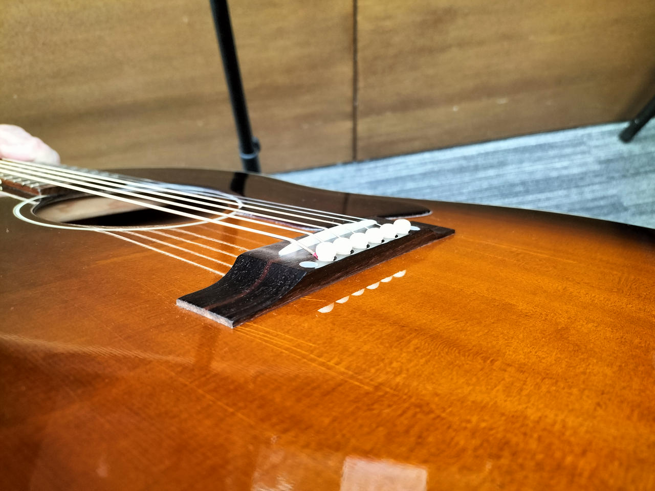 ノーブランド◎ギブソン風◎ギター アコースティック ノーブランド◎ギブソン風◎ギター アコースティック ノー