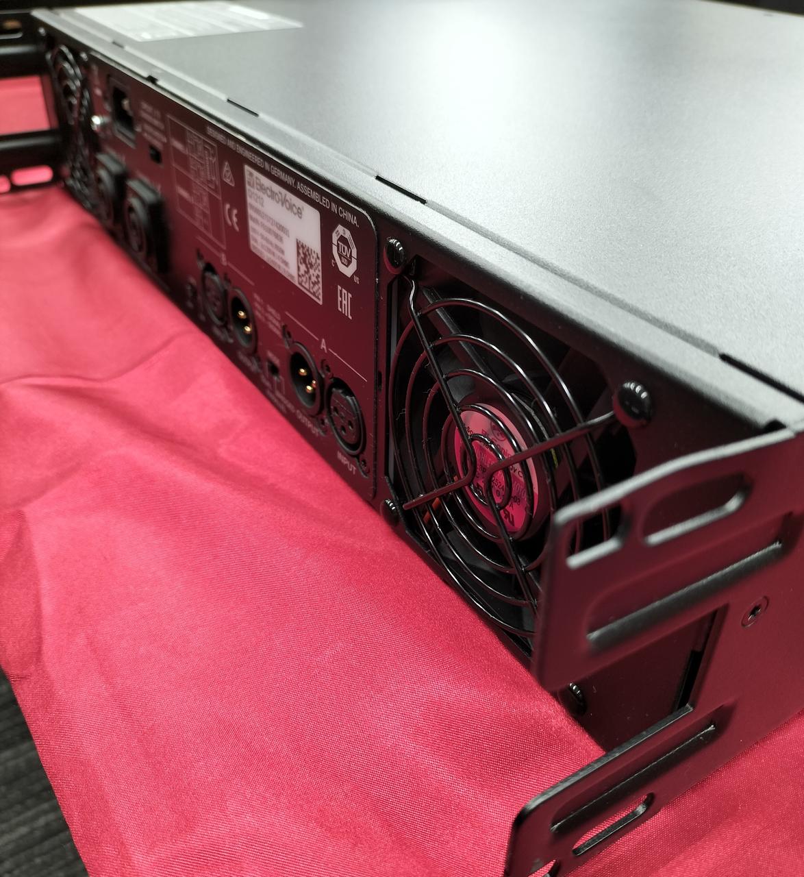 エレクトロボイス TG-7 パワーアンプ 1台 NO2 エレクトロボイス TG-7