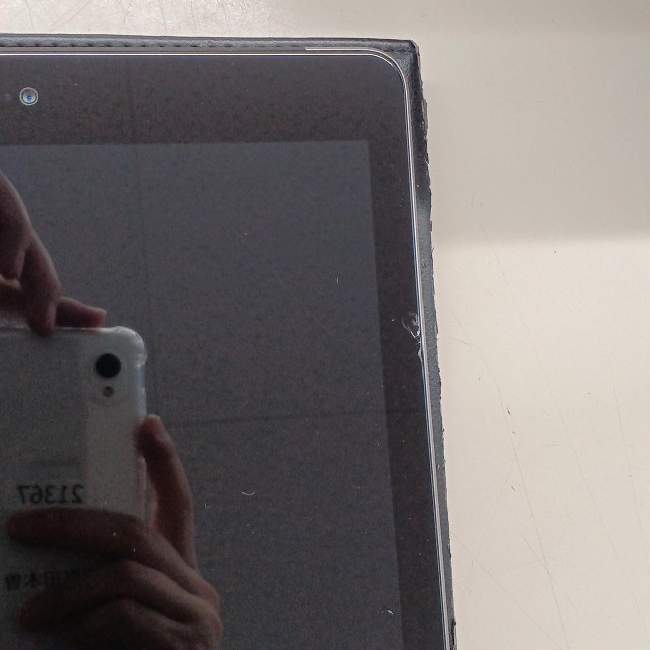 欠け、ひびあります