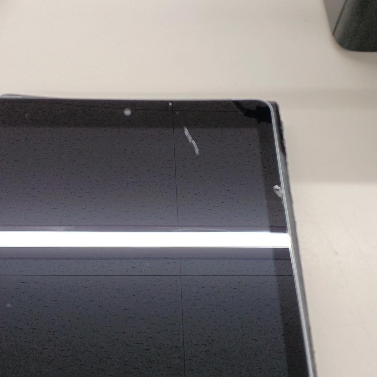 欠け、ひびあります