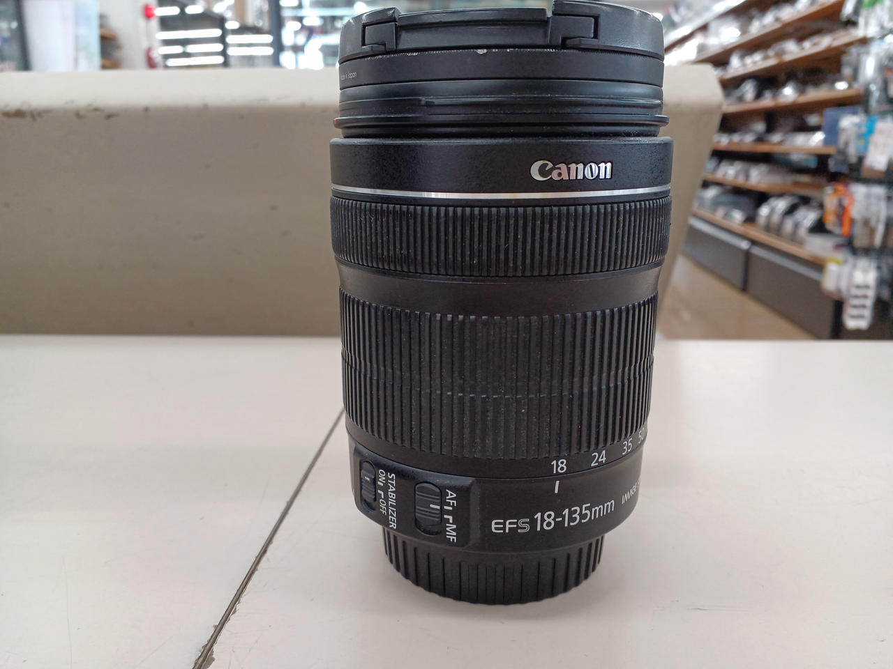 CANON|CANON レンズ EFS 18-135MM|【ハードオフ公式通販】オフモール 