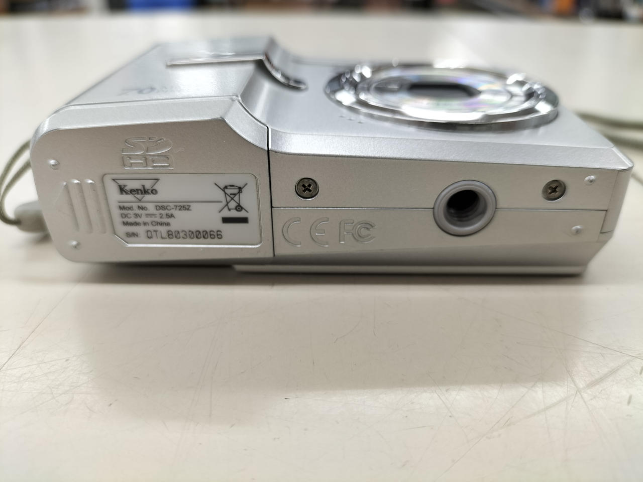 デジタルカメラ momo 51eR3dmUQVL._UF350,350_QL50_.jpg