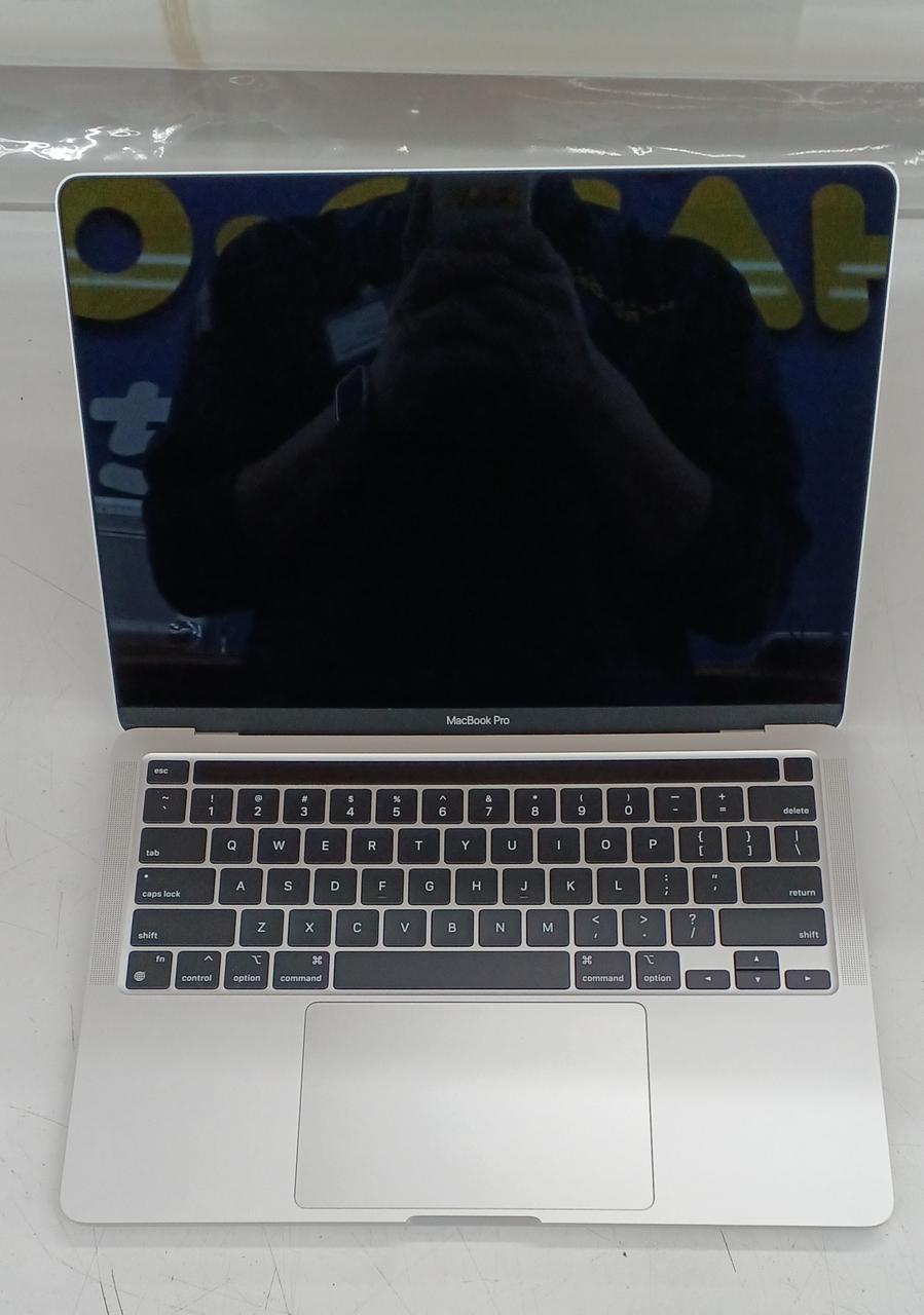 アップルコンピュータジャパン(APPLE)|MACBOOK PRO 13.3インチ