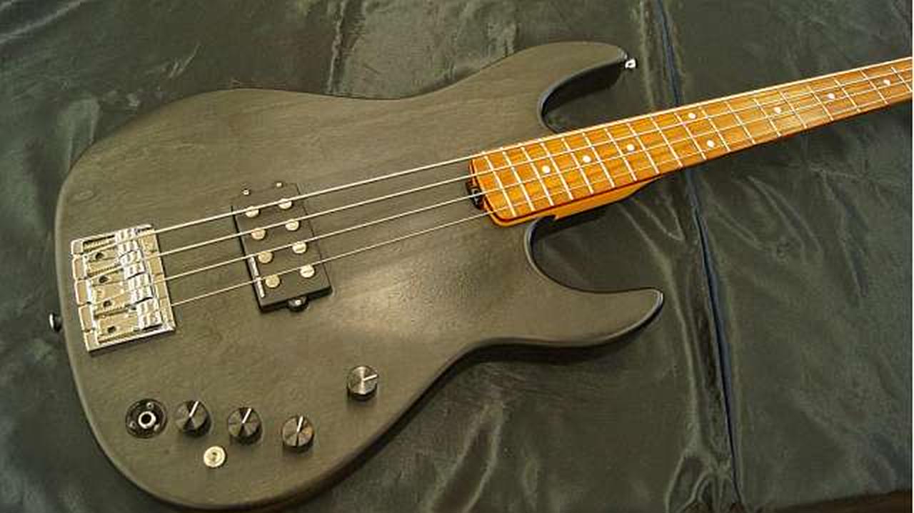 EDWARDS ベース EDWARDS E-AM-128QM/M STBK（中古）［デジマートSALE］【楽器