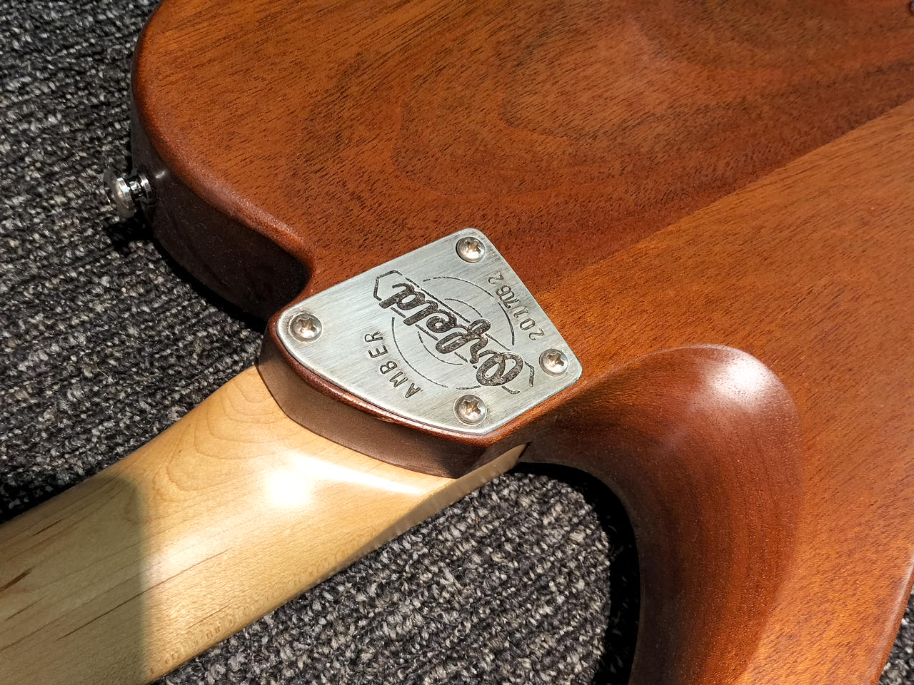 ギター ORFELD GUITARS Amber ORFELD GUITARS Amber #2017061（定価：¥385,000(税込)）