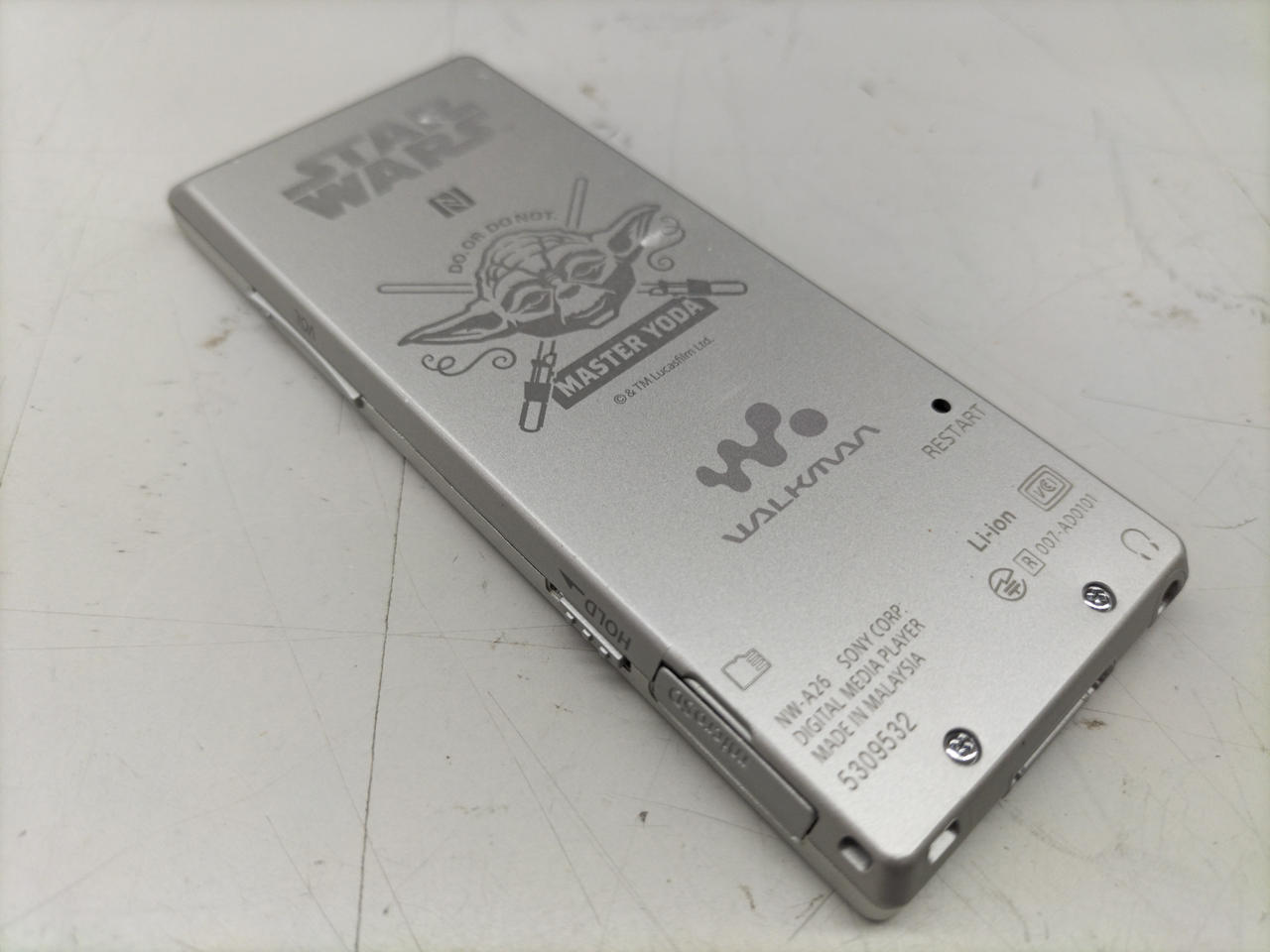 ソニー(SONY)|ウォークマンスターウォーズモデル/32GB|HARDOFF