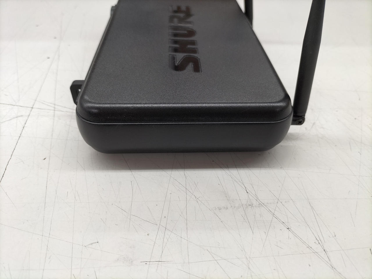 超希少 SHURE シュアー UR4S+ UHF ワイヤレスマイクレシーバー 超希少 SHURE シュアー UR4S+ UHF ワイヤレスマイクレシーバー