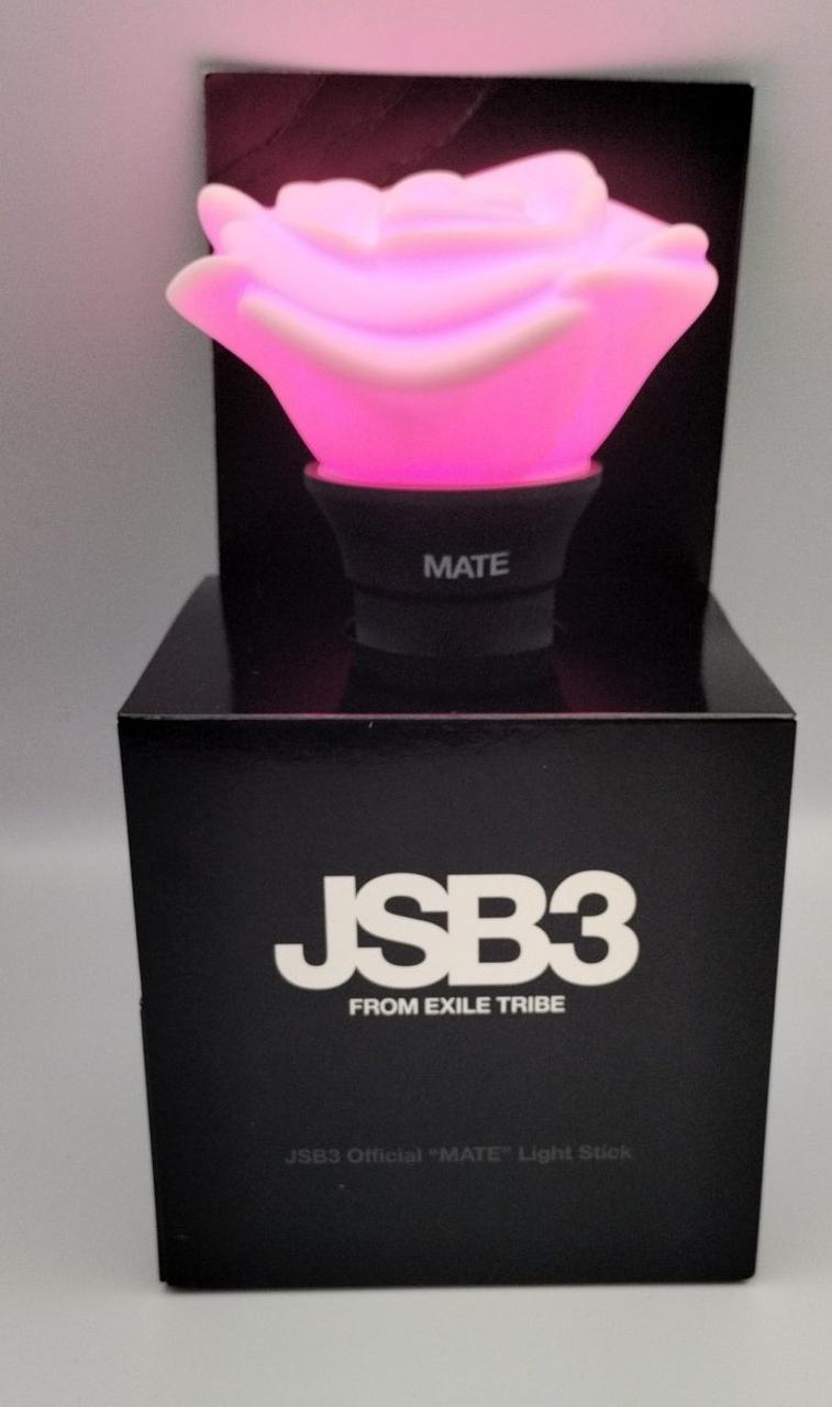 値下げ ⭕️ MATE ペンライト バラ 三代目 スタンド付き JSB3 MATE Light Stick (バラ型) 2025年最新】三代目 ペンライト 薔薇