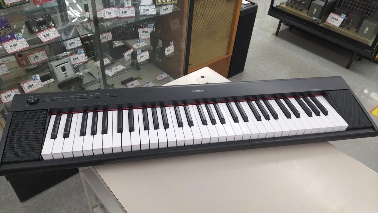 【美品】YAMAHA NP-12B 電子ピアノ YAMAHA NP-12B ピアノ風キーボード（piaggero） 送料無料
