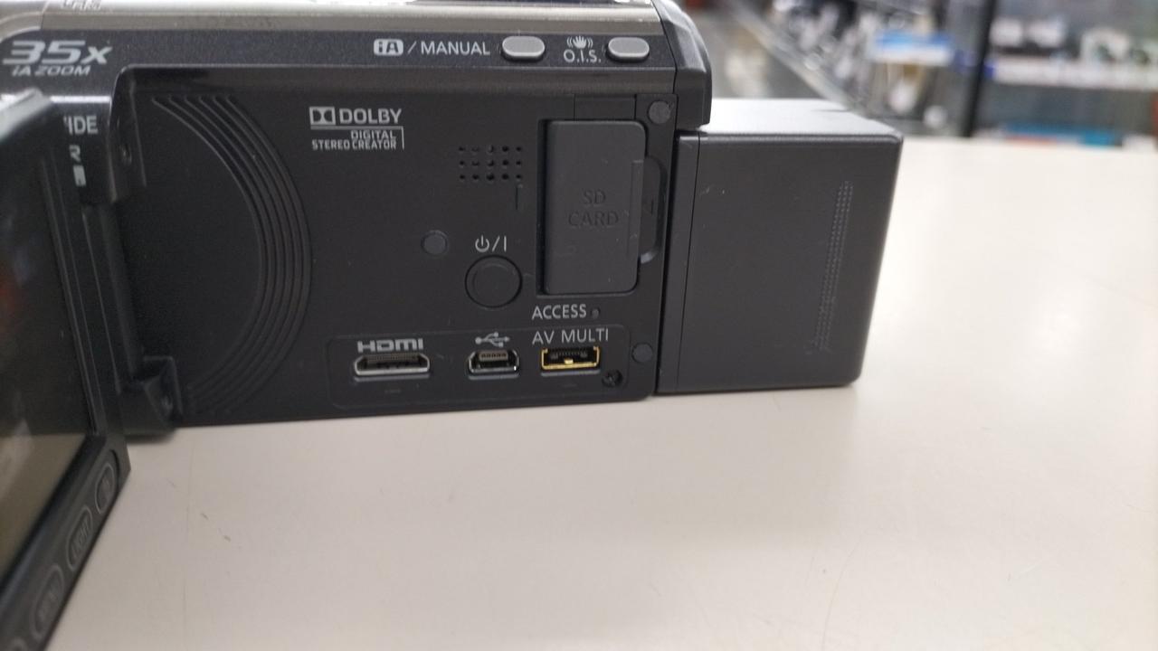 パナソニックビデオカメラ　HDC-TM70 パナソニック 発売日：2010年2月20日 デジタルハイビジョン