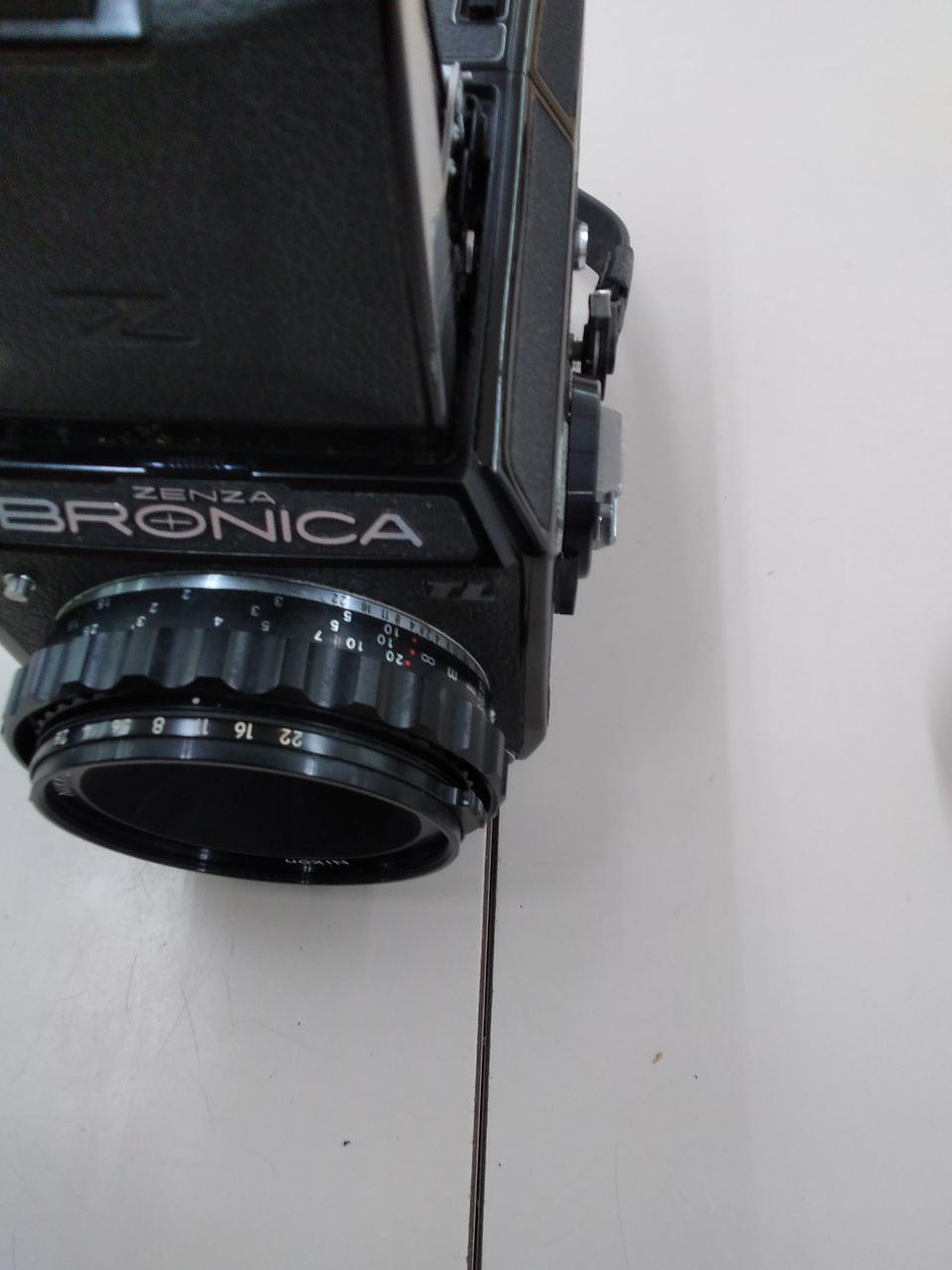 Zenza Bronica フィルムカメラ フィルムカメラレビュー。「ZENZABRONICA ETRS」 | BORN SURE blog