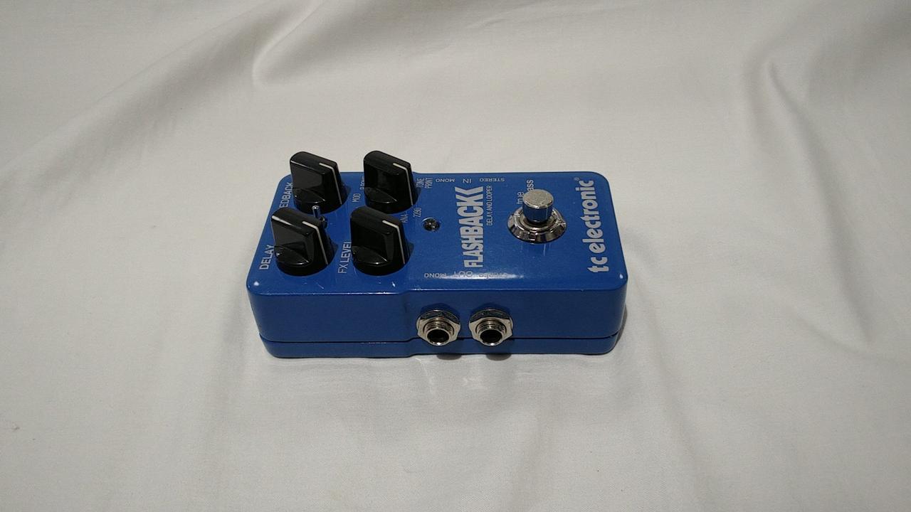 [値下げ！！]t.c electronic エフェクター お手持ちのペダルボードに収まる。 9V電池で動く。TonePrint搭載