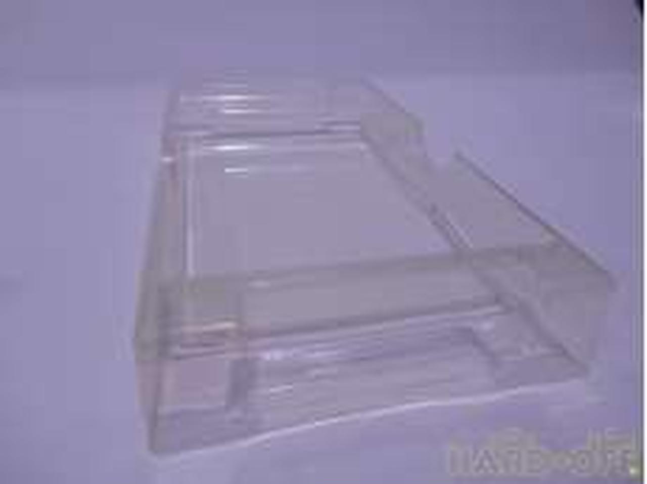 左下少し割れあり。