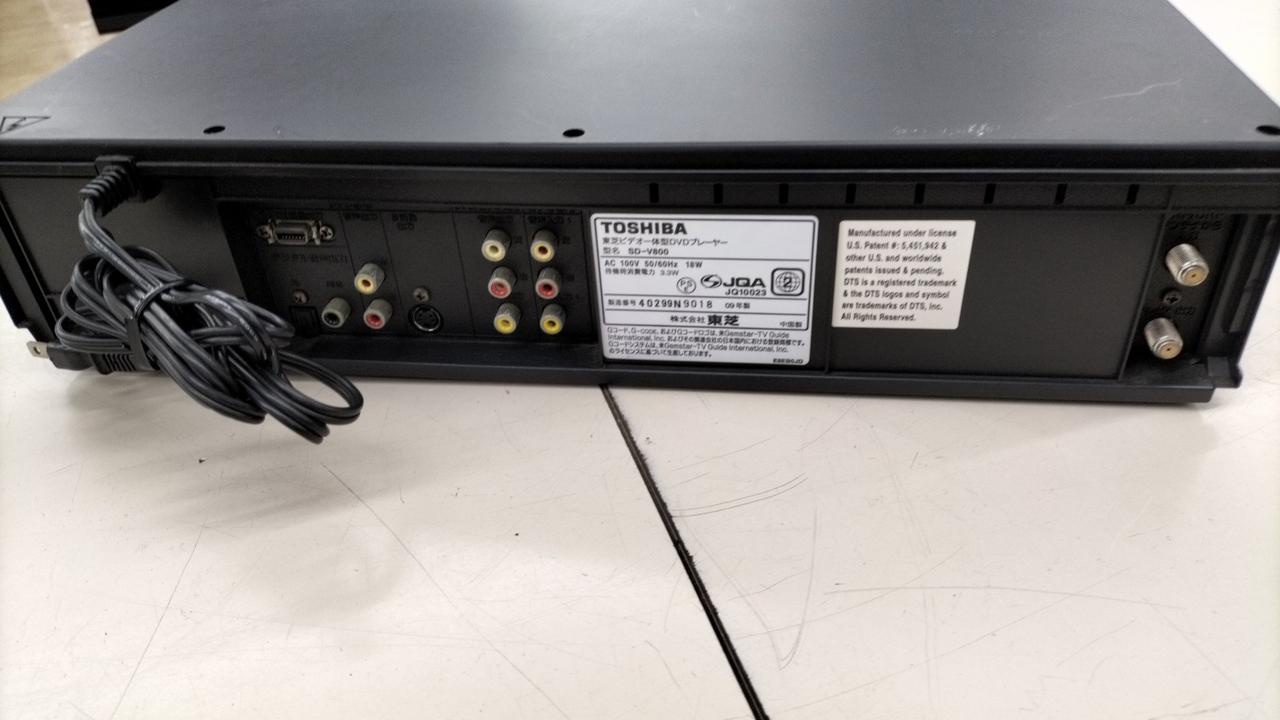 TOSHIBA SD-V800 VHS/DVD複合プレイヤー 外箱 説明書付 H15 TOSHIBA ビデオ一体型DVDプレーヤー SD-V800 - メルカリ