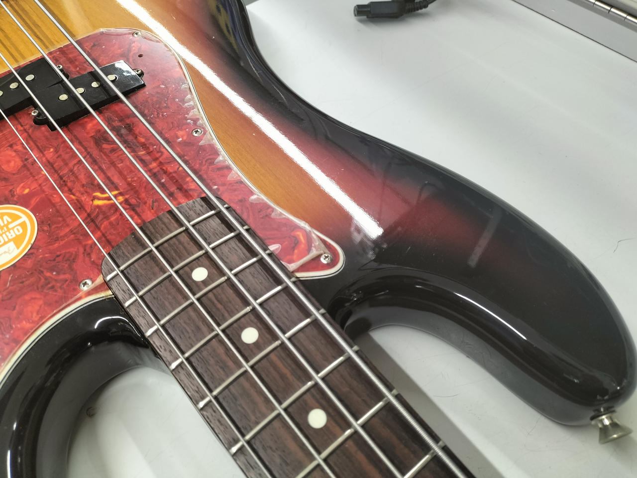FENDER JAPAN 型番：PB62-70US 3TS エレキベース
