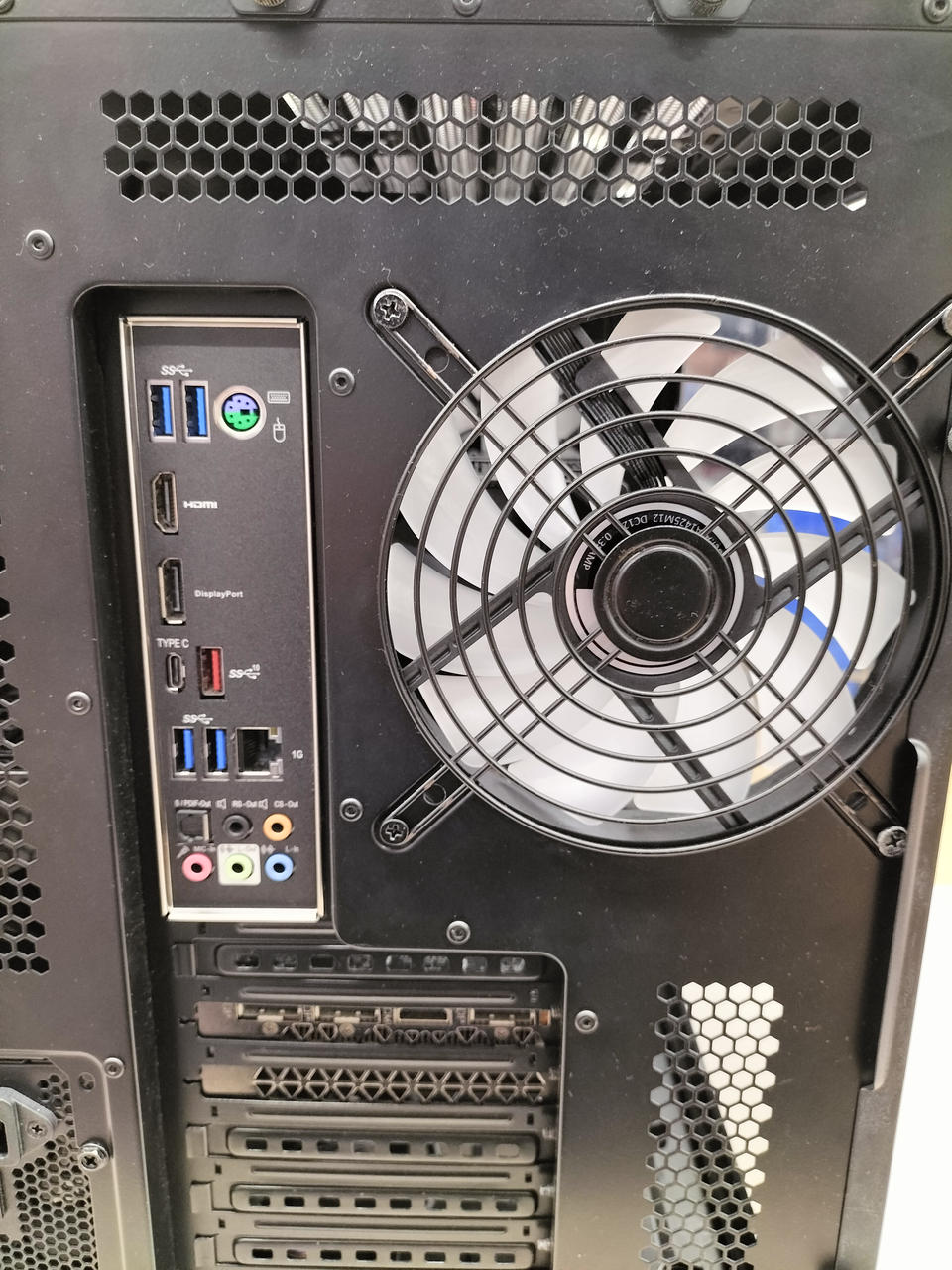 自作PC iiyama PC LEVEL-RG76-LC147F-RLX-ZETA DIVISION [RGB Build