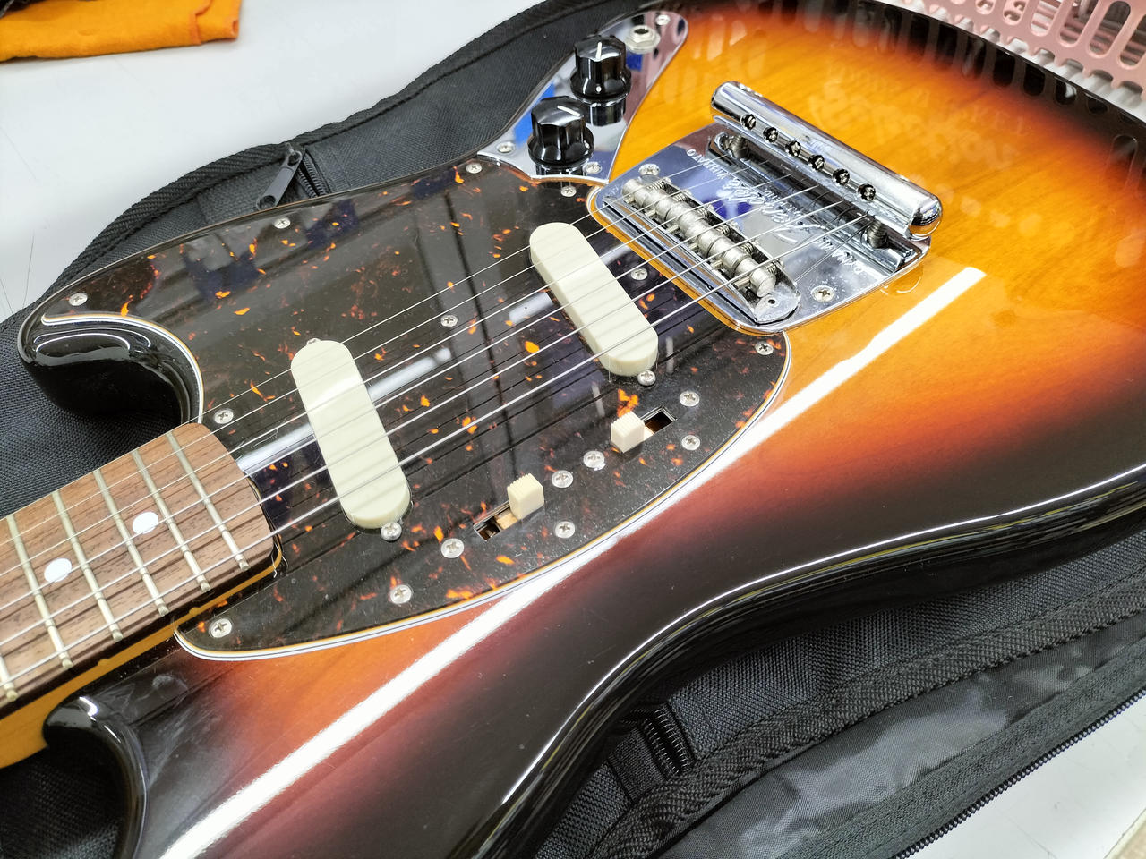 Fender Japan mustang エレキギター フェンダー ジャパン FENDER JAPAN (フェンダージャパン) エレキギター Olympic White
