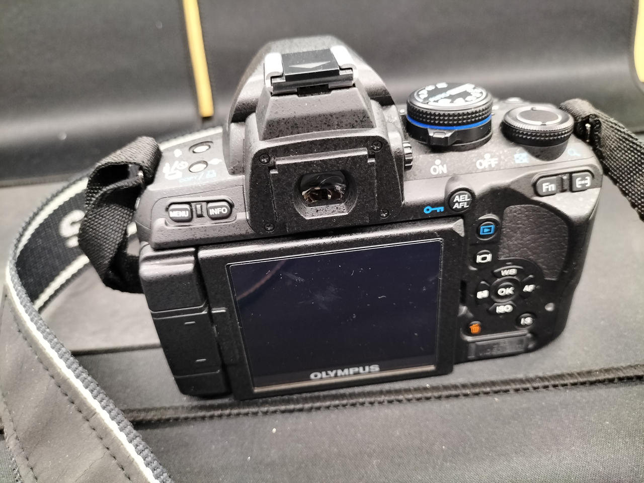 オリンパス(OLYMPUS)|E-620 ダブルズームキット|HARDOFFオフ