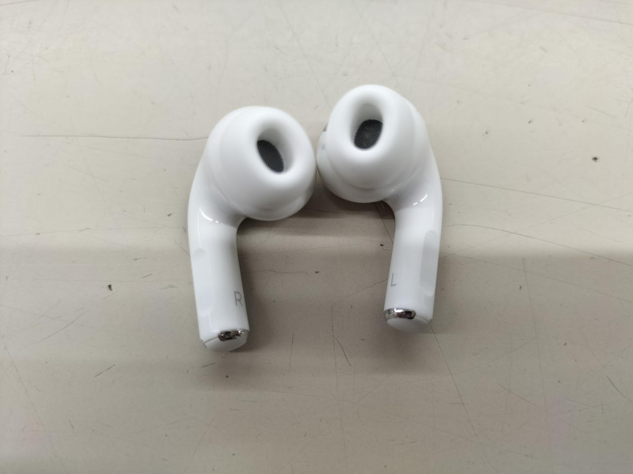 AirPods Pro 第2世代 A3047 純正 良品 楽天市場】国内新品純正品 Apple純正 AirPods Pro 第2世代