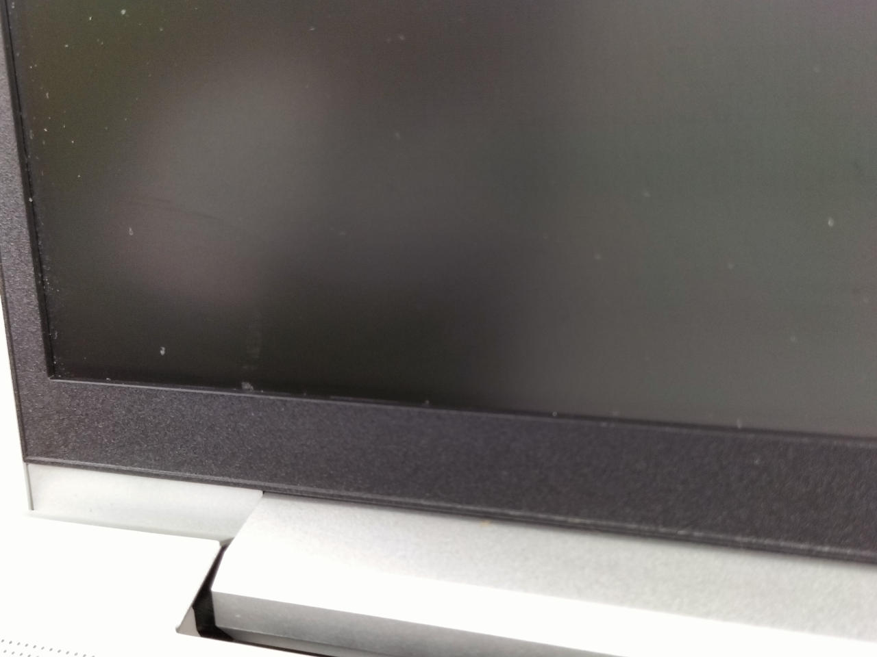 液晶キズあり