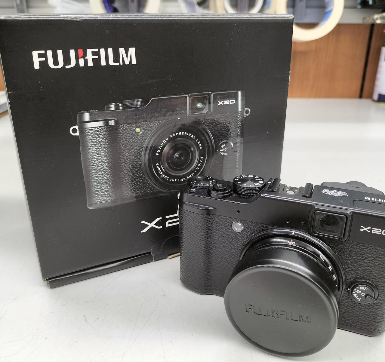 FUJITSUESPRIMO 一体型 W11無線、カメラ、ブルートウツ、オフイス