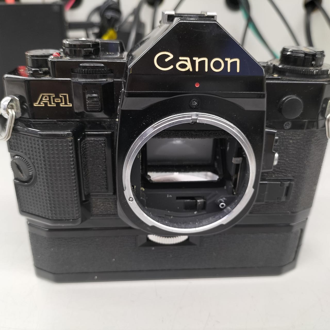 フィルムカメラ　まとめ売り　Canonなど CANON (キャノン) フィルムカメラ ※動作未確認、キズ