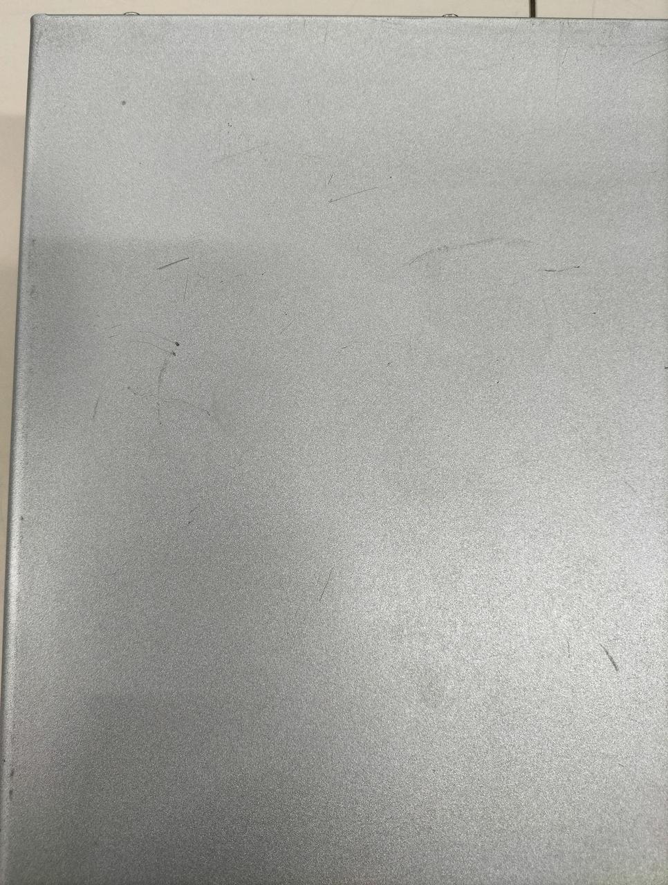 細かいキズあり