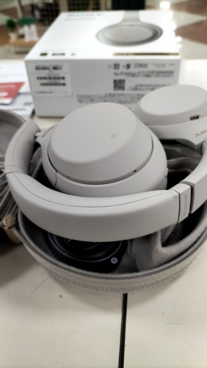 【新品未開封】SONY WH-1000XM4 ワイヤレス ヘッドホン Amazon.co.jp: ソニー(SONY) ワイヤレスノイズキャンセリング