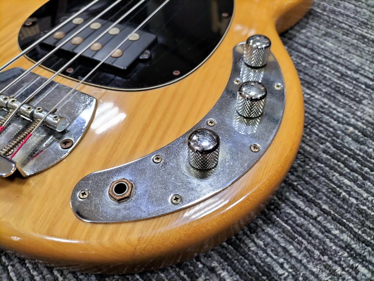 アーニーボール(ERNIE BALL)|エレキベースその他|HARDOFFオフモール