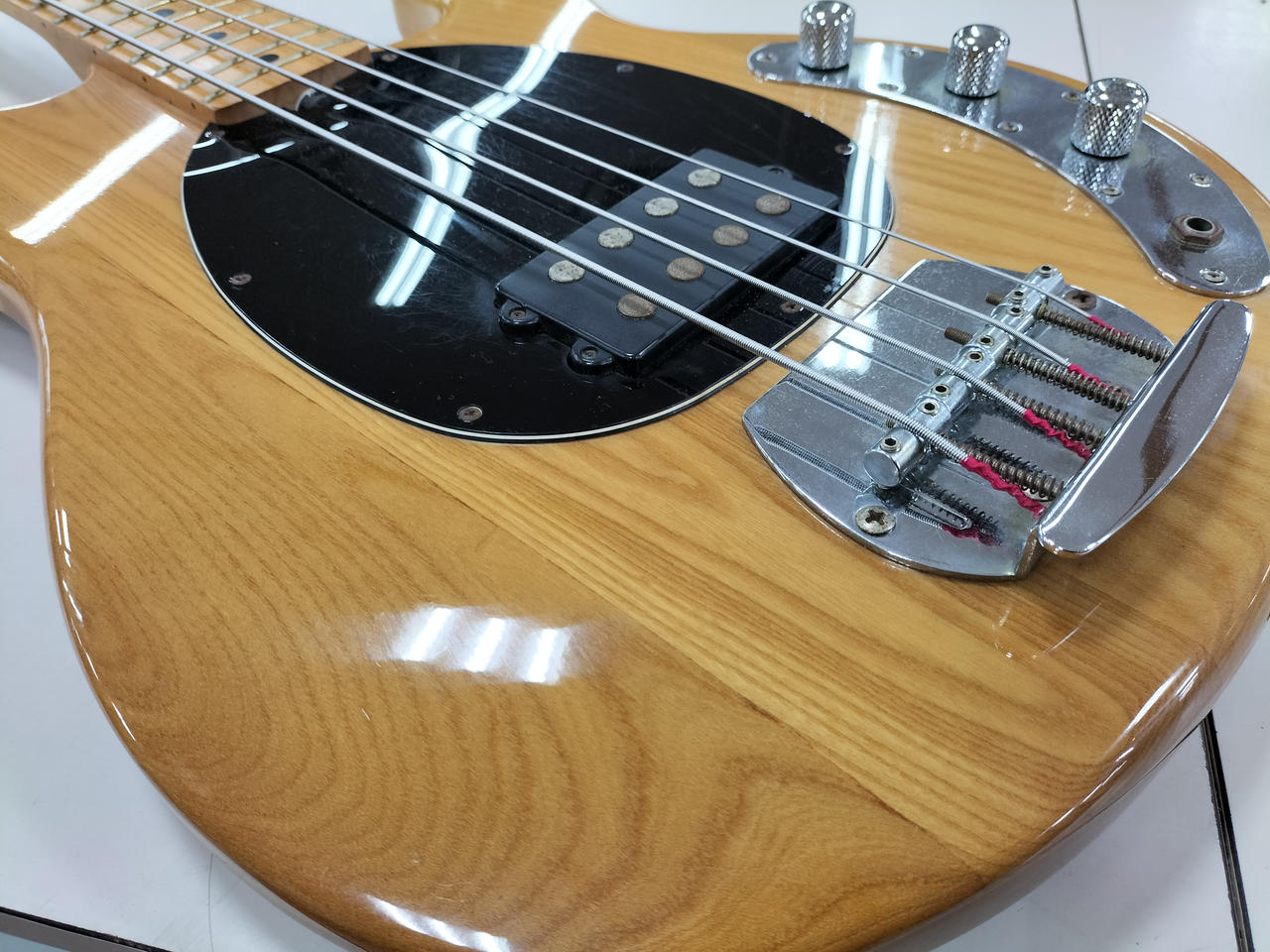 アーニーボール(ERNIE BALL)|エレキベースその他|HARDOFFオフモール