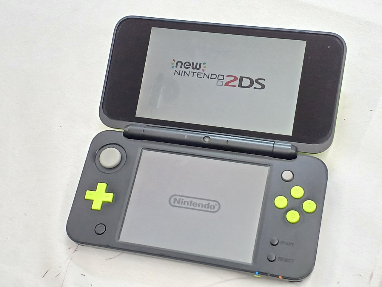NINTENDO|NEW2DSLL|HARDOFFオフモール（オフモ）|2013770000103600