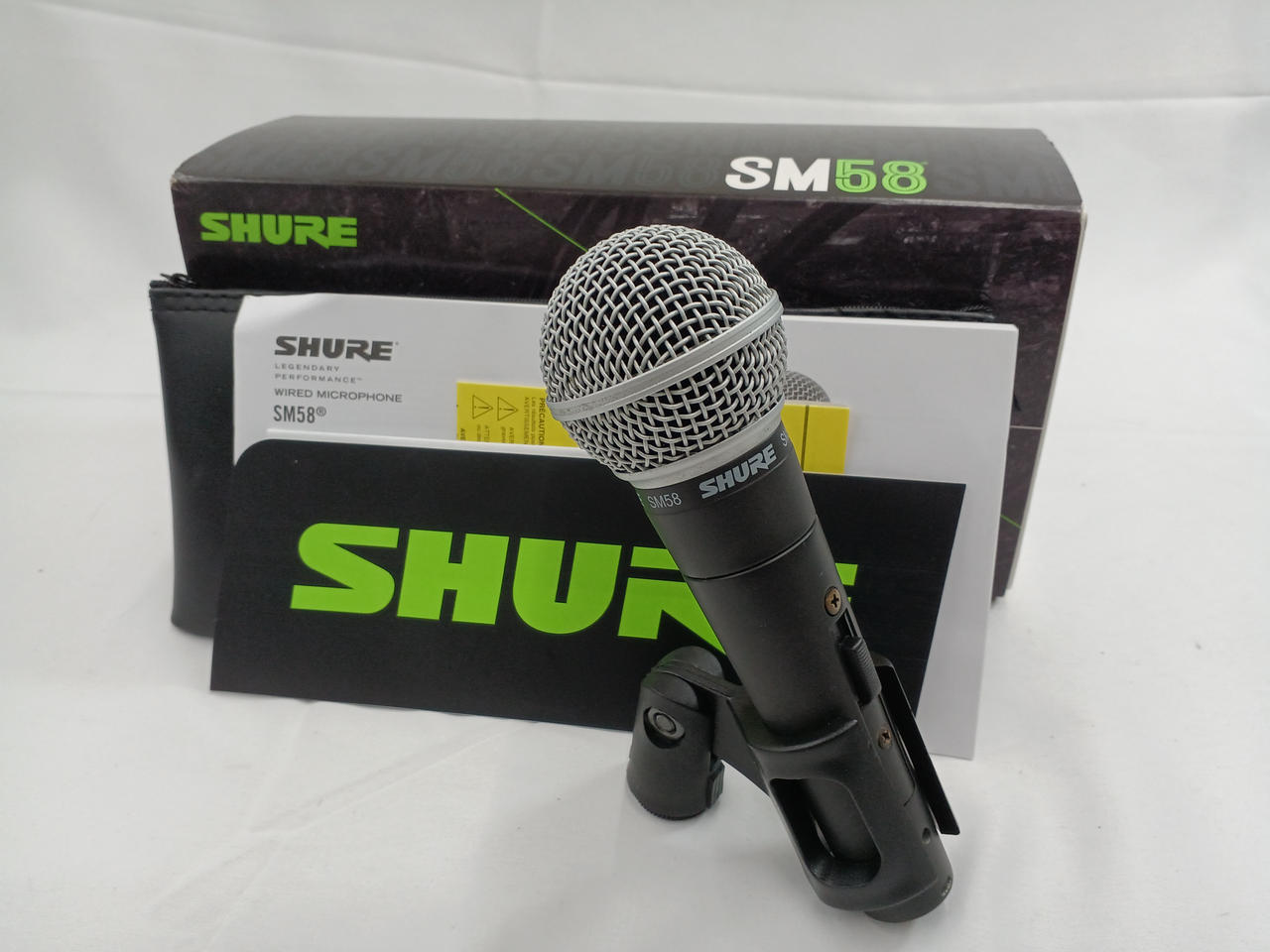 SHUREマイク Amazon | Shure SM58S プロフェッショナルボーカルマイク オン