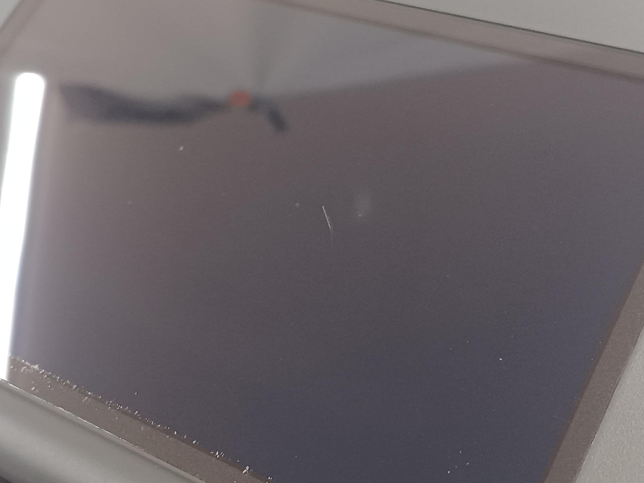液晶キズ