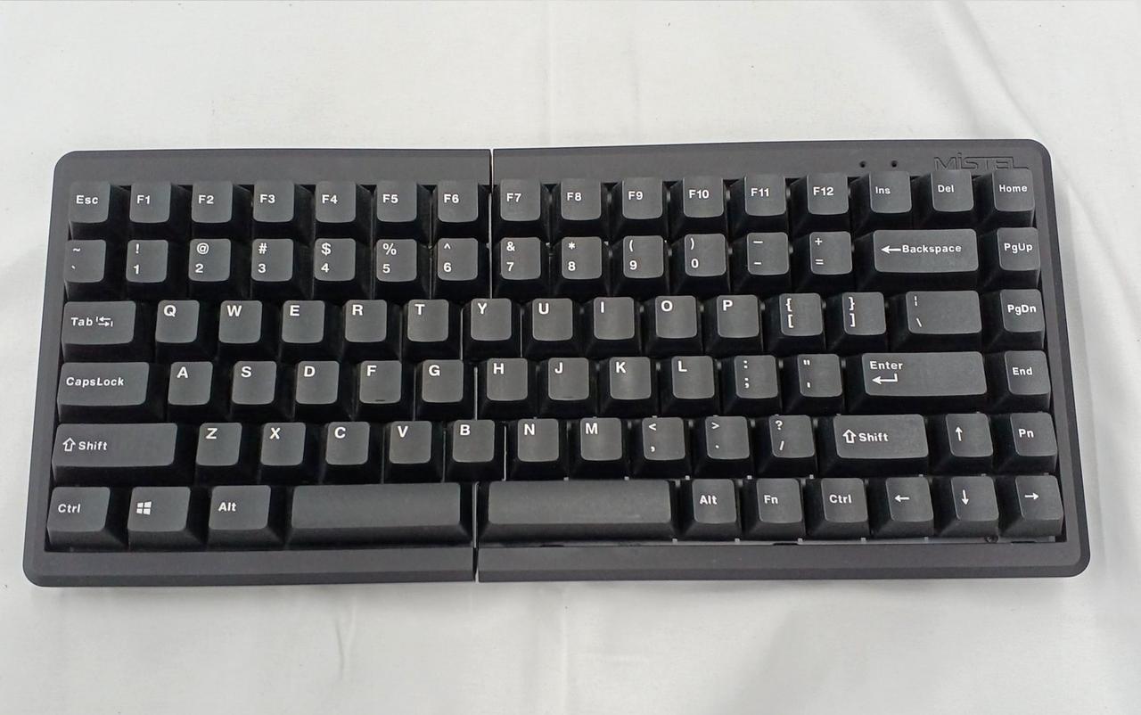 【試用のみ・美品】MOTHWING 分割キーボード 箱など全部あり 試用のみ・美品】MOTHWING 分割キーボード 箱など全部あり MOTHWING