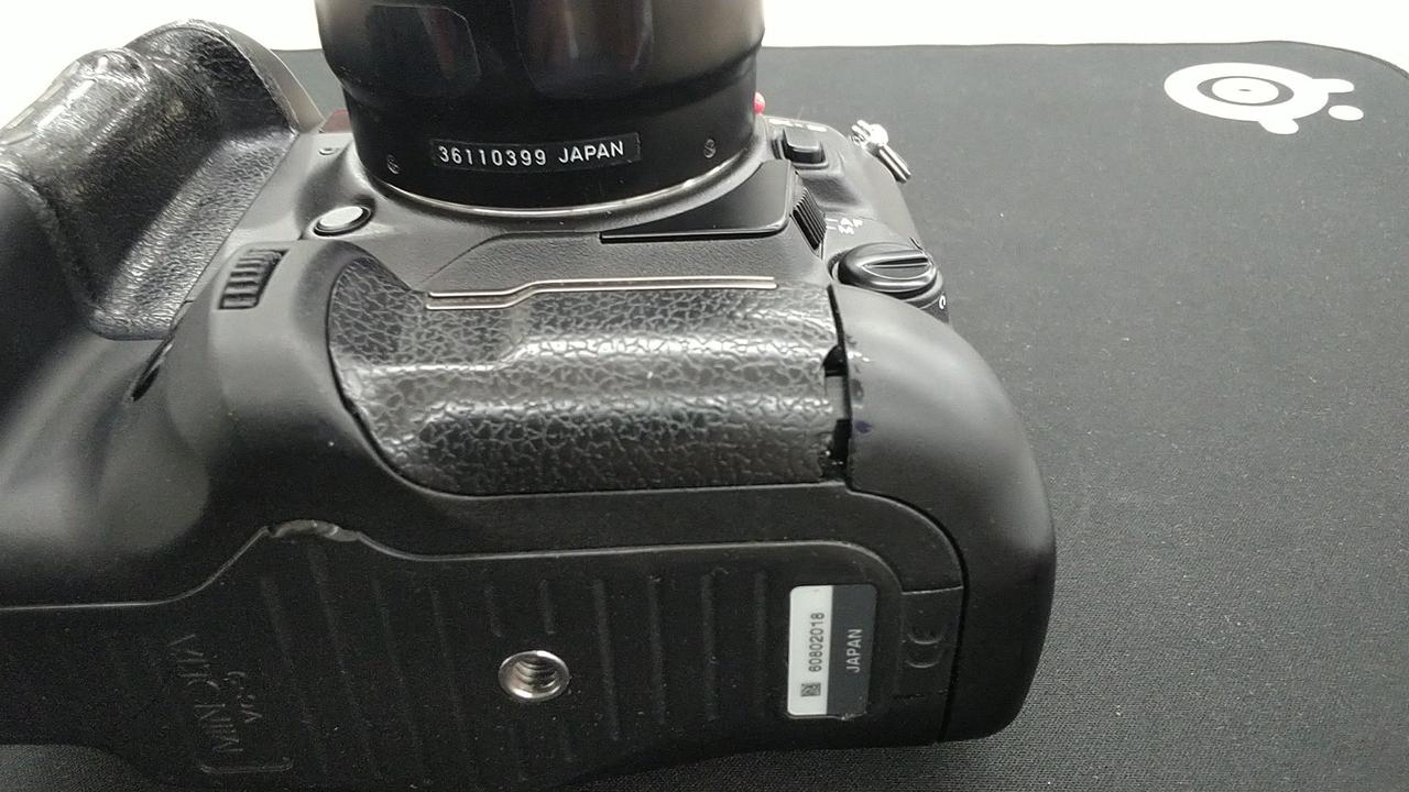 ミノルタ　　一眼レフカメラ 箱付き ミノルタ 一眼レフフイルムカメラ X-600・X-500 カタログ&価格表